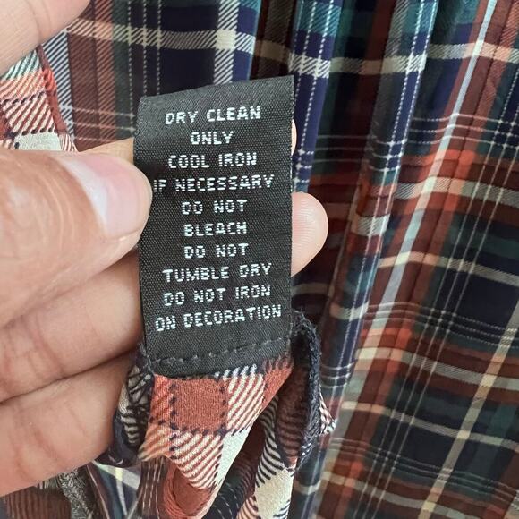 Anthropologie Maeve Sheere Plaid Printed Long Sleeve Blouse V-Neck Size Medium - Picture 8 of 8